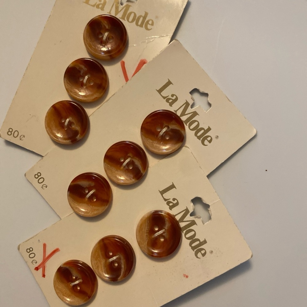 La Mode Orange Brown Buttons Set Vintage